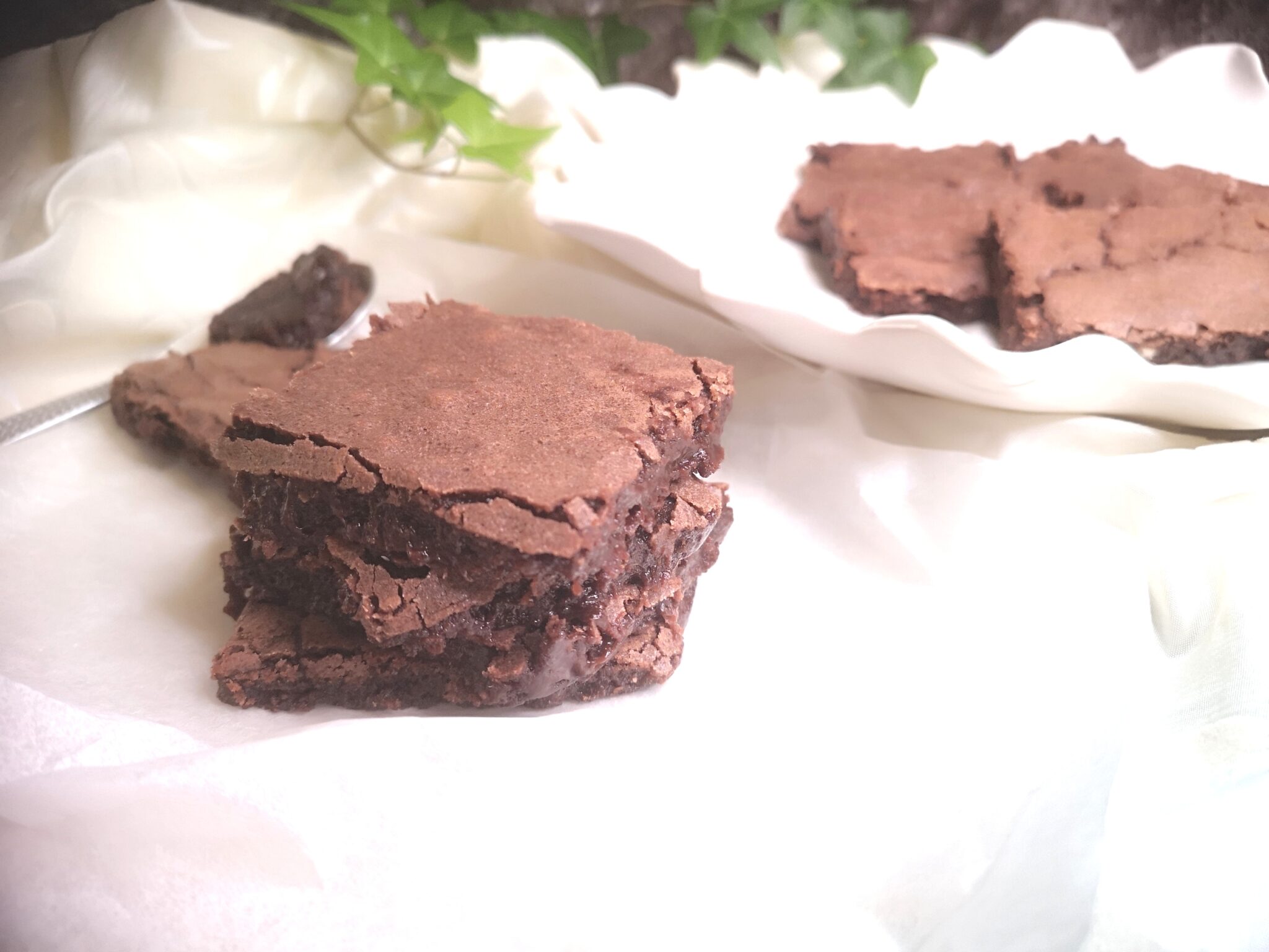 Kladdig Kladdkaka - Recept i Långpanna - Allt om Bakning
